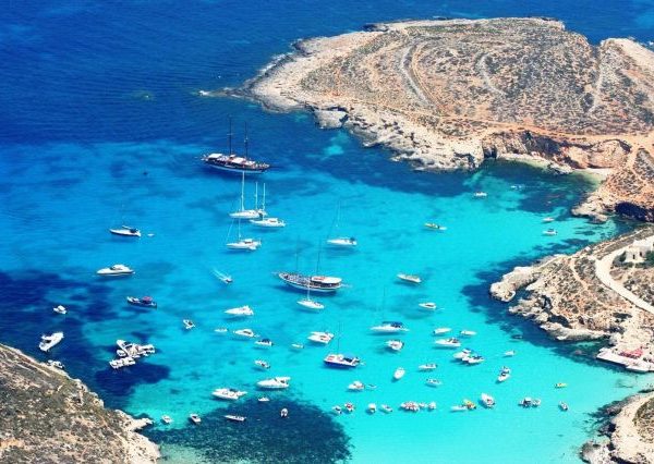 Blue-Lagoon-of-Malta